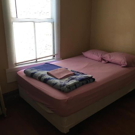 Main St Hostel Ванкувер Екстер'єр фото
